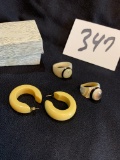 Mid-Century vintage Bakelite Earrings and pair of Rings