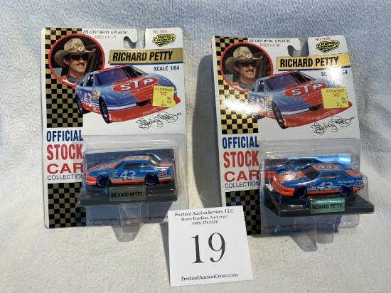 Richard Petty 1992 Road Champs Die-cast Metal & Plastic Pair Of Nos Nascar Collectibles