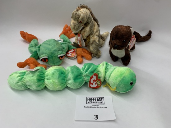 Four Beanie Babies From 2000 Squirmy, Toothy, Runner, And Panama