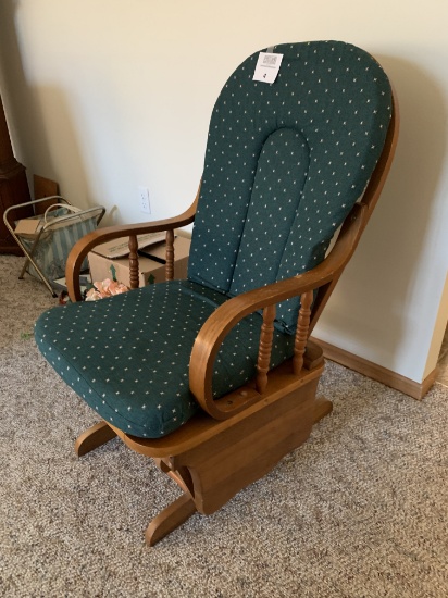 Oak And Green Cushioned Glider Rocker Excellent Condition