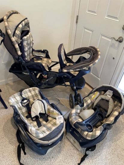 Excellent Condition Graco Double Stroller Plaid With Two Car Seats
