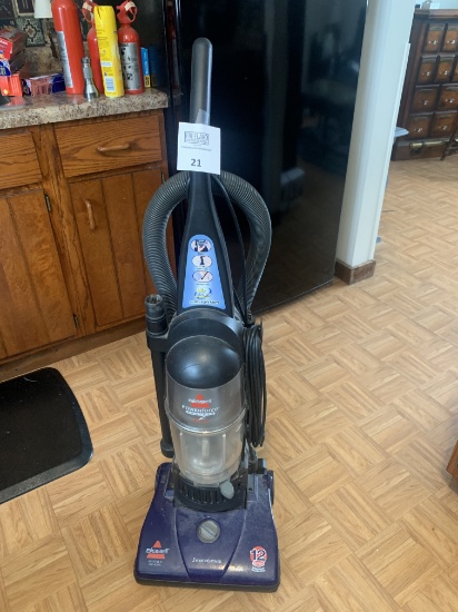Bissell Powerforce Bagless Vacuum Cleaner