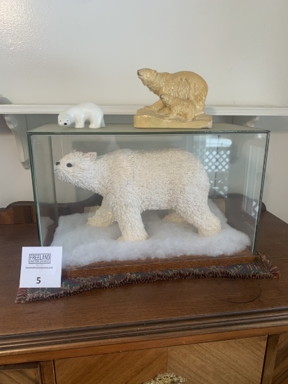 Unique Polar Bear Display In Glass Showcase