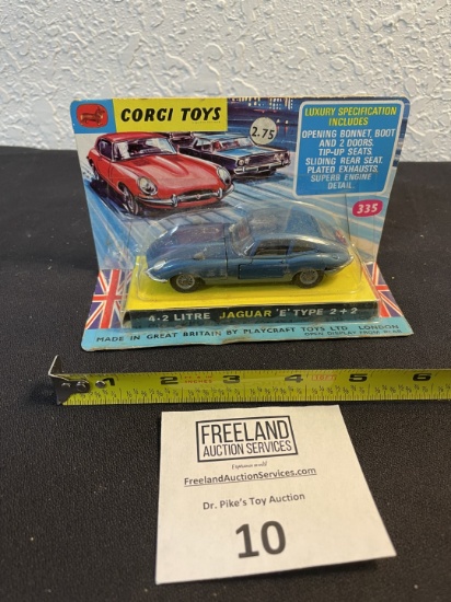 Corgi Toys 4.2 Litre JAGUAR 'E' Type 2 + 2 Playcraft Toys 335 NEW IN PACKAGE