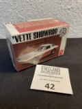 Vette Showrod 1/43 Scale Model AMT New In Package