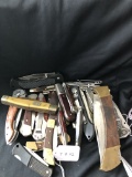 25 Knives for parts or repair