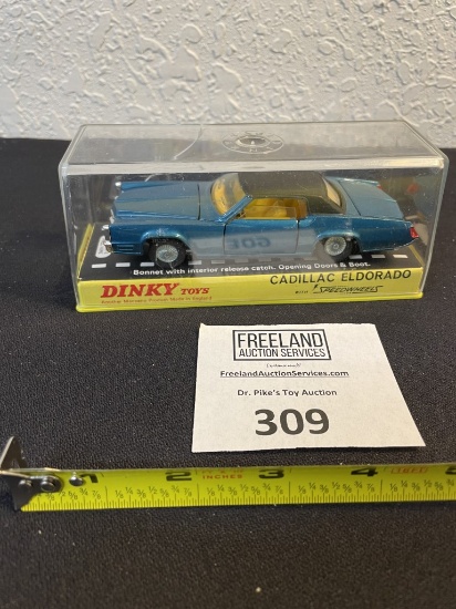 Dinky Toys CADILLAC ELDORADO made in England in case