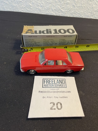 AUDI 100 promo Die Cast Cursor-Modell 968 Made in Germany in original box