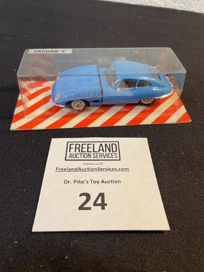 Minialuxe BLUE Jaguar "E" promo car in original package