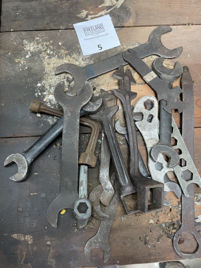 large group of antique wrenches and other tools 8" Masterench