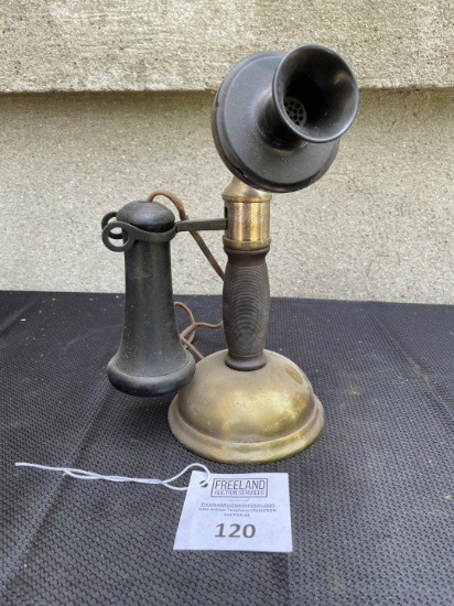 Chicago Semi Potbelly oil can type candlestick telephone