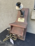 American Bell Telephone Co Western Electrc 1901 Walnut Fiddleback wall telephone