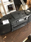 Magnavox boom box with cassette tape