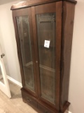 Gun cabinet