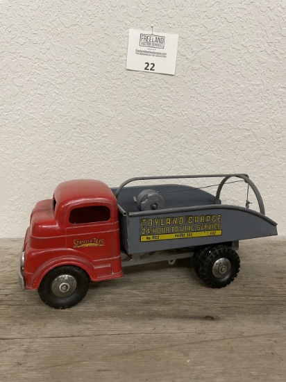 Structo Toys TOYLAND GARAGE 24 Hour Towing Service Truck