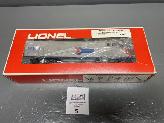 Lionel AMTRACK F-3 "A" Diesel (non-powered Dummy Unit) Train