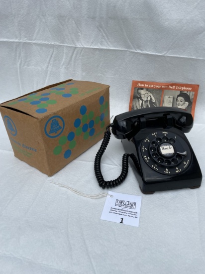 1960 Western Electric model 500DR-3 new in original WE box