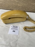 Stromberg Carlson GOLD SWIRL desk telephone