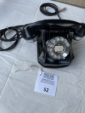 1940s bakelite Automatic Electric model 40 desk telephone