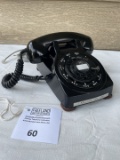 1955 Kellogg Model 500 desk telephone with metal fingerwheel