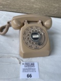 1963 Stromberg Carlson model 1543 WAK SL Special desk telephone