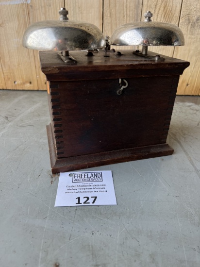New England Telephone & Telegraph LARGE BELL Extension bell box