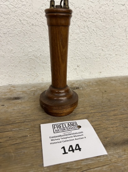 Wooden Terminal Top telephone receiver