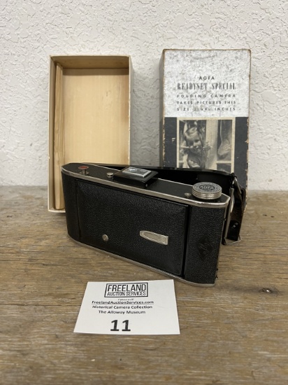 AGFA ReadySet Special folding camera in original box