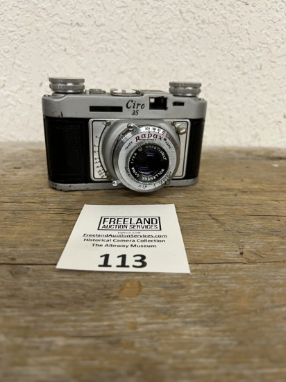 1960s CIRC 35 GRAFLEX mid century camera with RAPAX lense