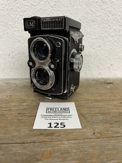 1930s YASHICA-MAT LM unique collectible camera