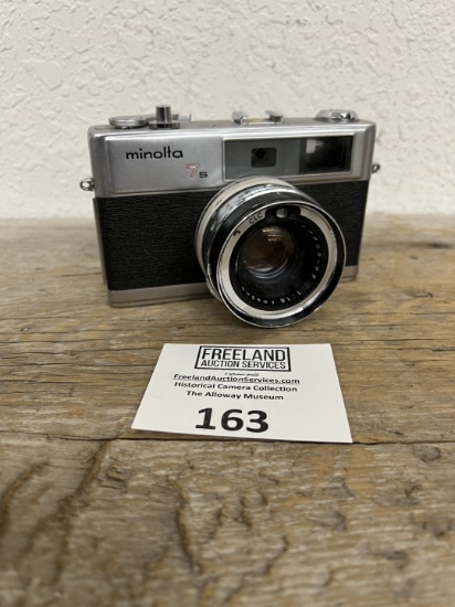 Minolta Hi-Matic 7S mid century camera