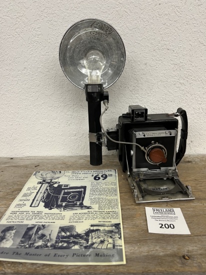B & J Press Camera MUSEUM Quality