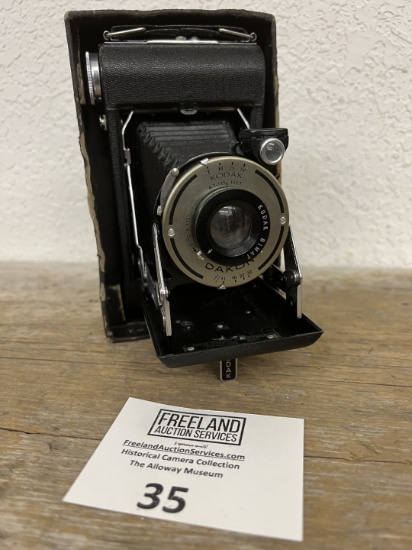 Vintage Vigilant Junior Six-20 Dakon folding camera