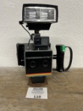 Polaroid Miniportrait Camera with large flash