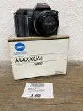 Minolta MAXXUM 5000 camera in box