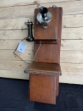 Early 1900s Bell Telephone Western Electric walnut Type 293Y phone