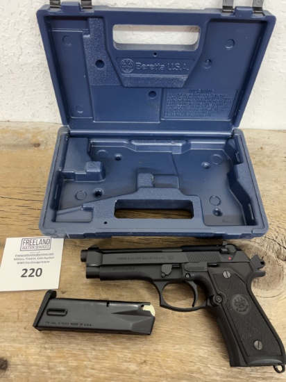 Beretta Mod. 92FS-CAL 9mm Perabellum Handgun in case