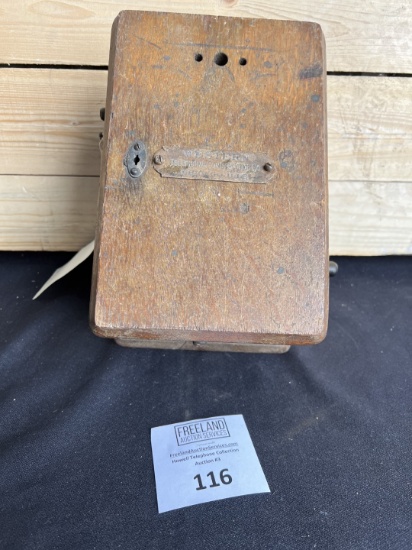 Western Telephone Construction CHICAGO magneto box with good tage