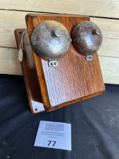 Stromberg Carlson OAK Type 300 telephone extension bell box