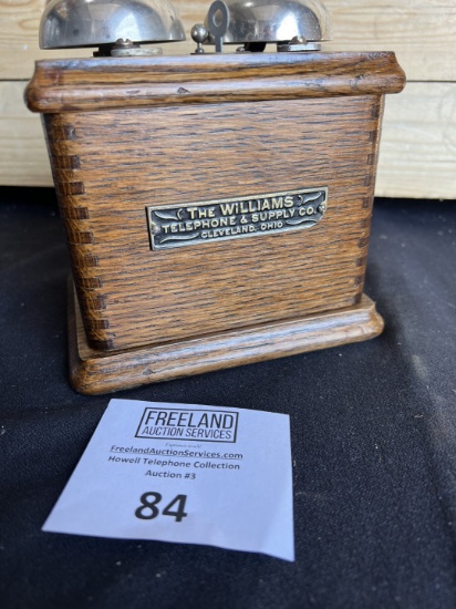 The Williams Telephone & Supply Co. CLEVELAND OHIO Oak telephone extension bell box