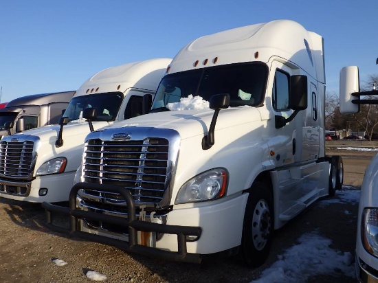 2017 FREIGHTLINER Cascadia125