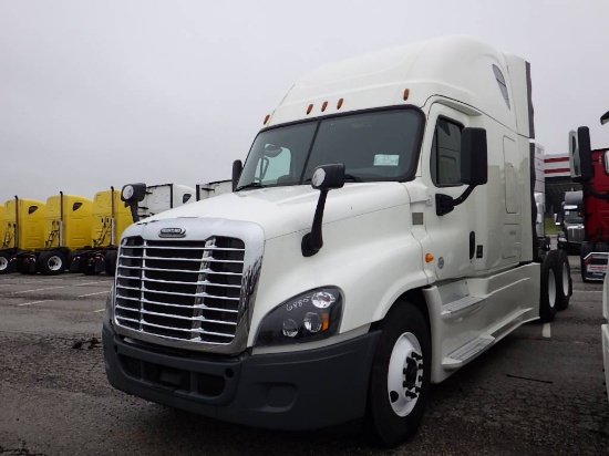 2014 FREIGHTLINER Cascadia125