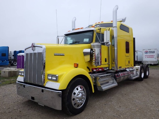 2019 KENWORTH W-900L