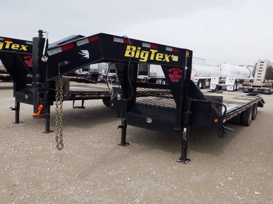 2012 BIG TEX Gooseneck Machinery Trailer