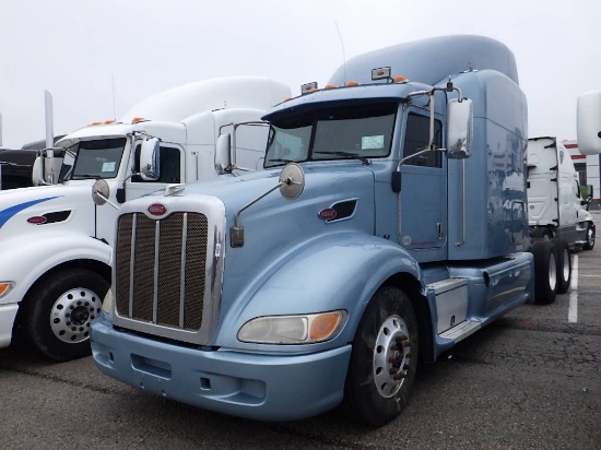 2012 PETERBILT 386 UltraCab