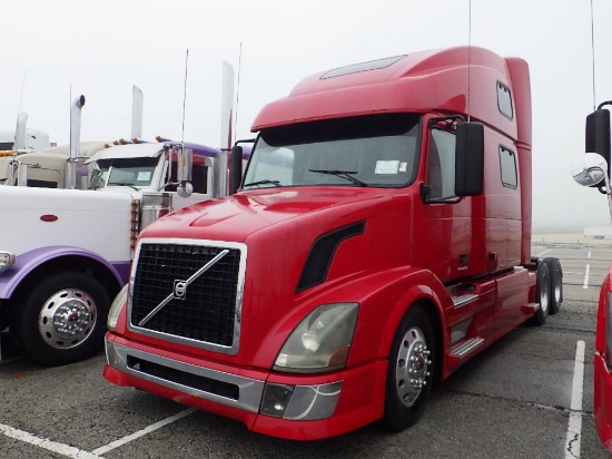 2008 VOLVO VNL 780
