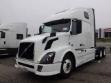 2015 VOLVO VNL 670