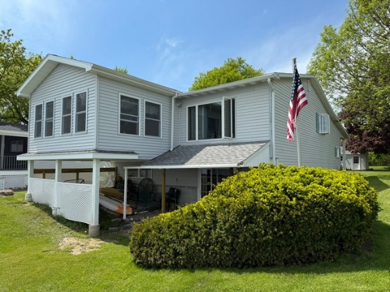 27217 Three Mile Point Rd., Chaumont, NY 13622