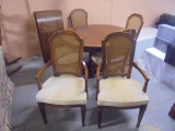 Dining Table and 6 Chairs w/ 2 Leaves