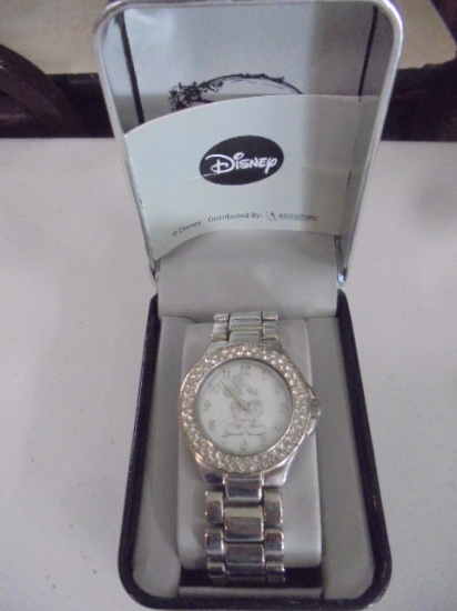 Disney Mickey Mouse Watch in Box